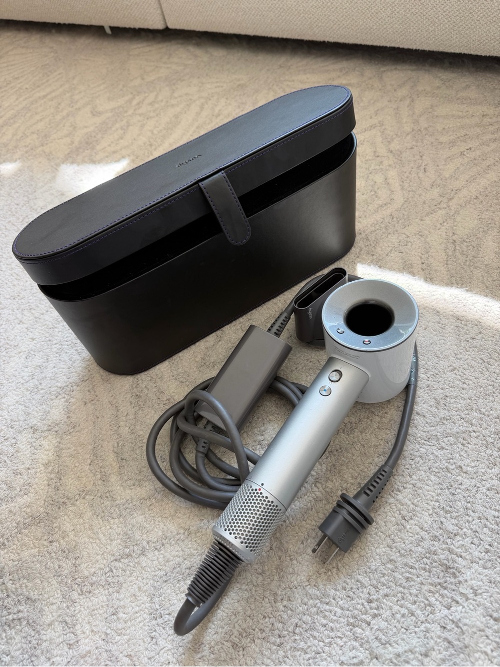 Dyson Supersonic Hair Dryer - White with Black Case